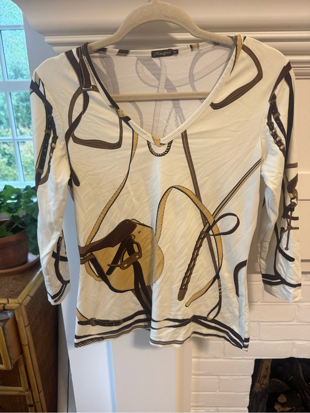 J. McLaughlin Cream Long-Sleeve V-Neck Top with Brown & Gold Equestrian Print